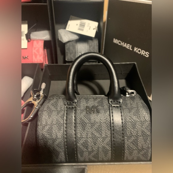 Michael Kors Micro Duffle Keychain (price for one) - Picture 3 of 8